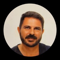 Raúl Pareja Molinero Email