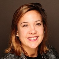 E-mail e número de telefone de Alexandra Dalis