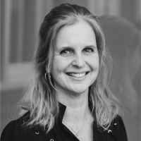 Marcia Adams Email