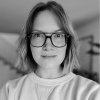 Leigh Cooper Email & Phone Number