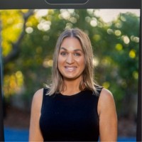 Lauren Pliner Email & Phone Number