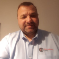 International Tyres Employee Chris Follows's profile photo