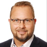 Niklas Stamer Email