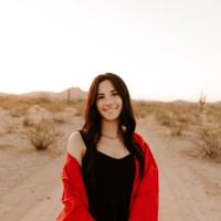 Julia Favela Email & Phone Number