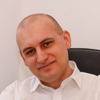 E-mail e número de telefone de Andrei Cretu