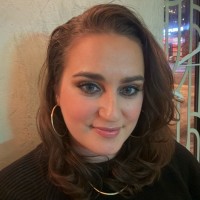 Julia Manzo Email