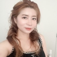 YiYi English Employee Karen Tan's profile photo