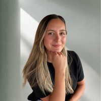 Raissa Nogueira Email & Phone Number