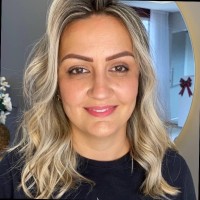 Elizabeth Queiroz Email