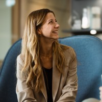 nyce. Employee Julia Herbert's profile photo