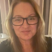 Laurie Börjesson Email