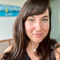 Two Crows Creative Group Employee Emily Henderson's profile photo