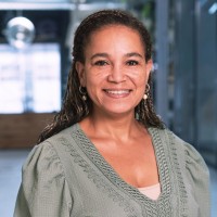 Rinia Verschoor Email & Phone Number