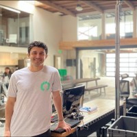 Nimble Employee Simon Kalouche's profile photo