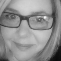 JPR Group Public Relations & Marketing Communications Employee Suzanne Cecchi's profile photo