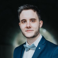 Dominik Ballmann Email