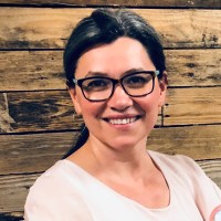 Daniela Paul Email & Phone Number