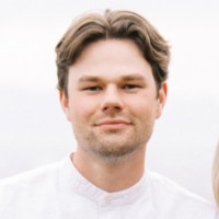Davis Amis Email & Phone Number