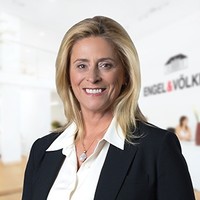 Engel & Völkers Employee Melissa Temple's profile photo
