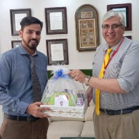 Waqee Abbasi Email