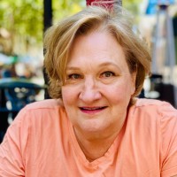 Brilliant Employee Catherine Burt's profile photo