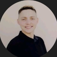 Dermaplane Pro Employee Sam Long's profile photo