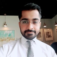 Emirates National Group Employee Zaamin Abbas's profile photo