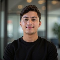 Brilliant POS Employee Carlos Cueva's profile photo