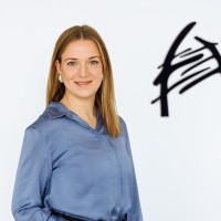 Artemed SE Employee Stefanie Dell's profile photo