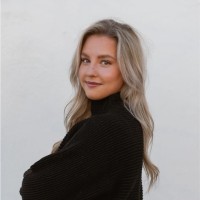 Growth Marketing Media Employee Kenna Anderson's profile photo