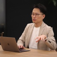 小口智弘 Email & Phone Number