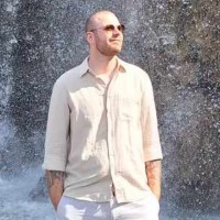 Nextoo Employee Vianney Laburiau's profile photo