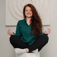 Anna Sokol Email