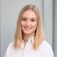 Nora Ekström Email