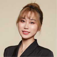 Zoe Yang Email