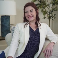 Anna Kluth Email & Phone Number