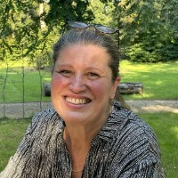 Norah Gauw Email & Phone Number