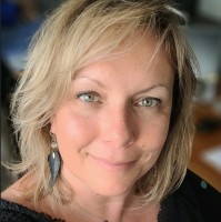 Celine Bourgoin Email