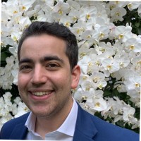 E-mail e número de telefone de Jacob Bernstein