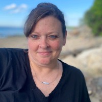 Karen White