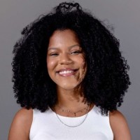 waffle Employee Lorena Almeida's profile photo