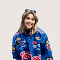 CNET Employee Tina Radford's profile photo