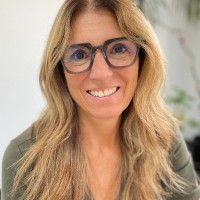 ÎLO Employee France Régimbal's profile photo