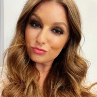 BLOW BAR CO Employee Louise Murrell's profile photo