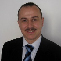 Robert Švajka Email