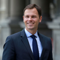 Siniša Mali Email