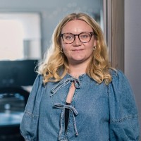 Emelie Överstam Email
