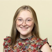 70 Faces Media Employee Zoe Kirshbaum's profile photo