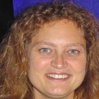 Anna Gacsi Email