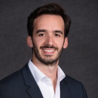 L'Oréal Employee Carlos Rosales's profile photo